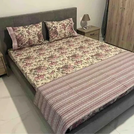 Modern House In Σπίτι διακοπών