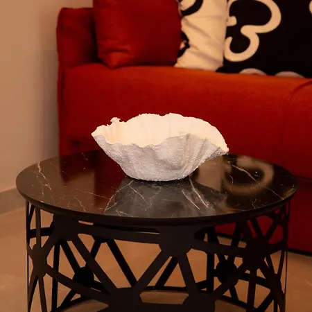 Modern House In Σπίτι διακοπών *