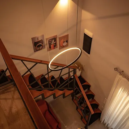 펜션 Modern House In