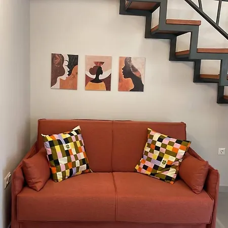 Modern House In Stratoni