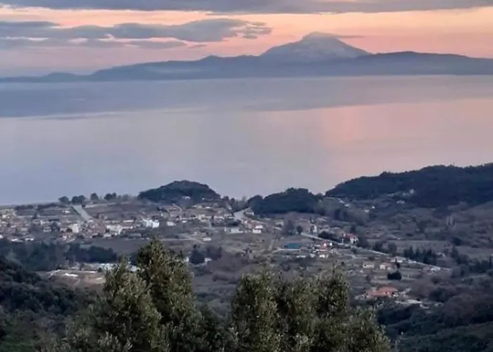 Modern House In Στρατώνι